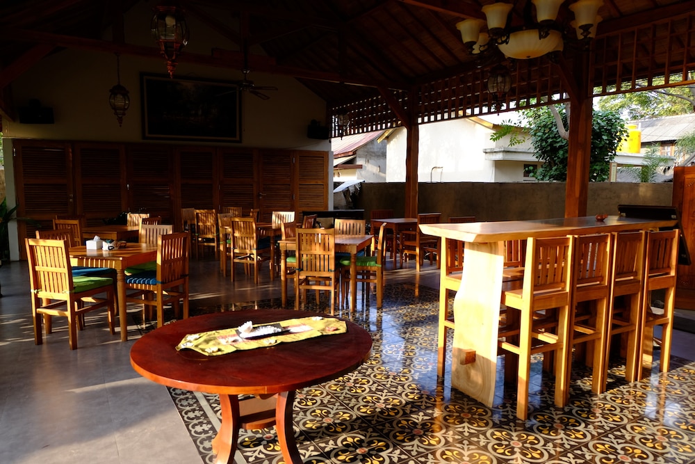 Paradesa Villa 13/36