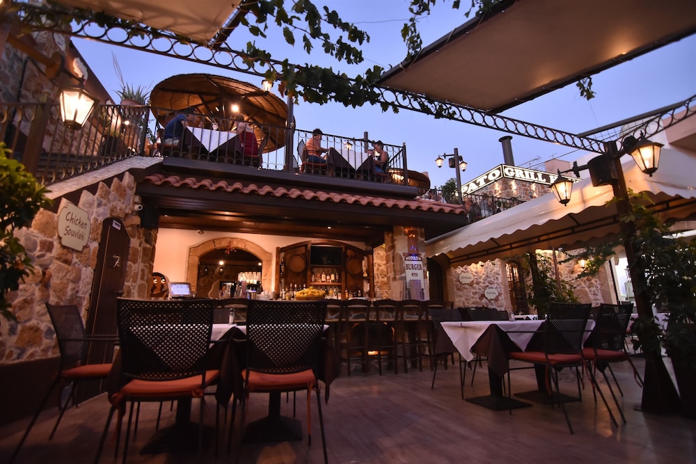 24 Seven Boutique Hotel 29/45