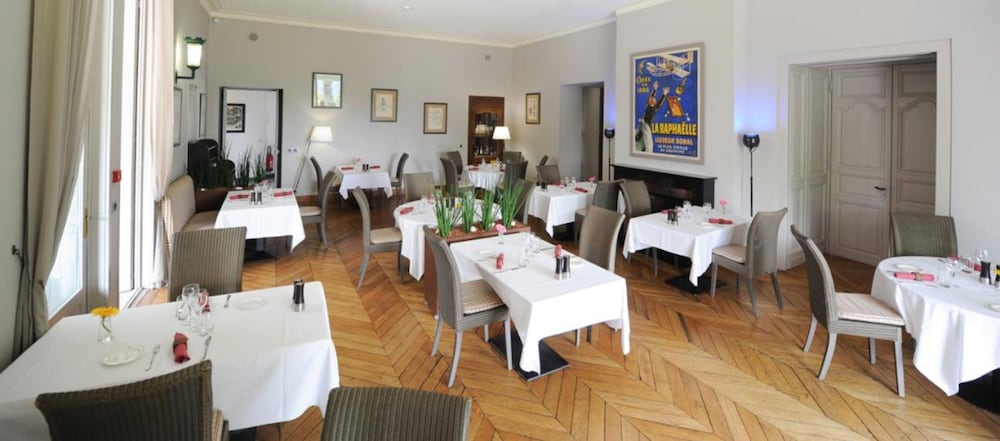 Hotel Villa Navarre 33/52