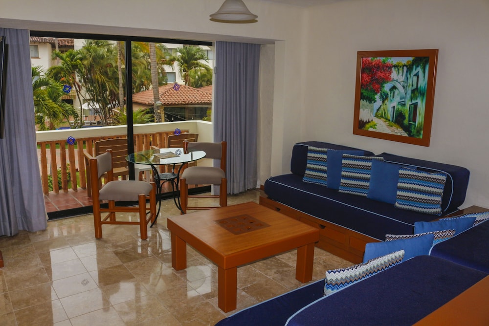 Plaza Pelicanos Grand Beach Resorts 44/65