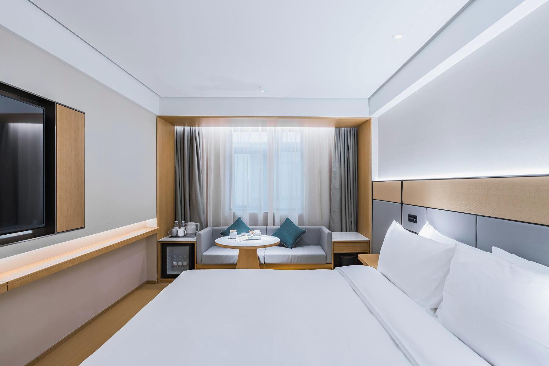 Superior, Double Bed, No Window