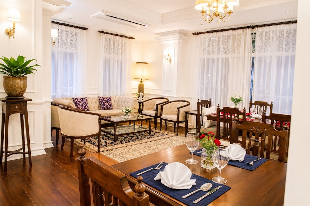 Dhavara Boutique Hotel 37/50