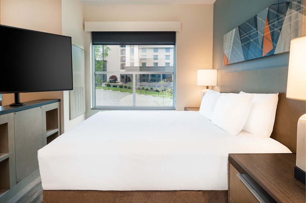 Hyatt House Nashville Airport 26/44