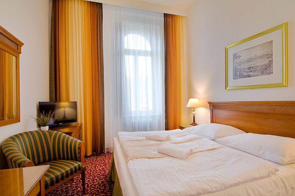 1 BEDROOM, PROMENADE, COMFORT, DOUBLE BED, CITY VIEW, BALCONY