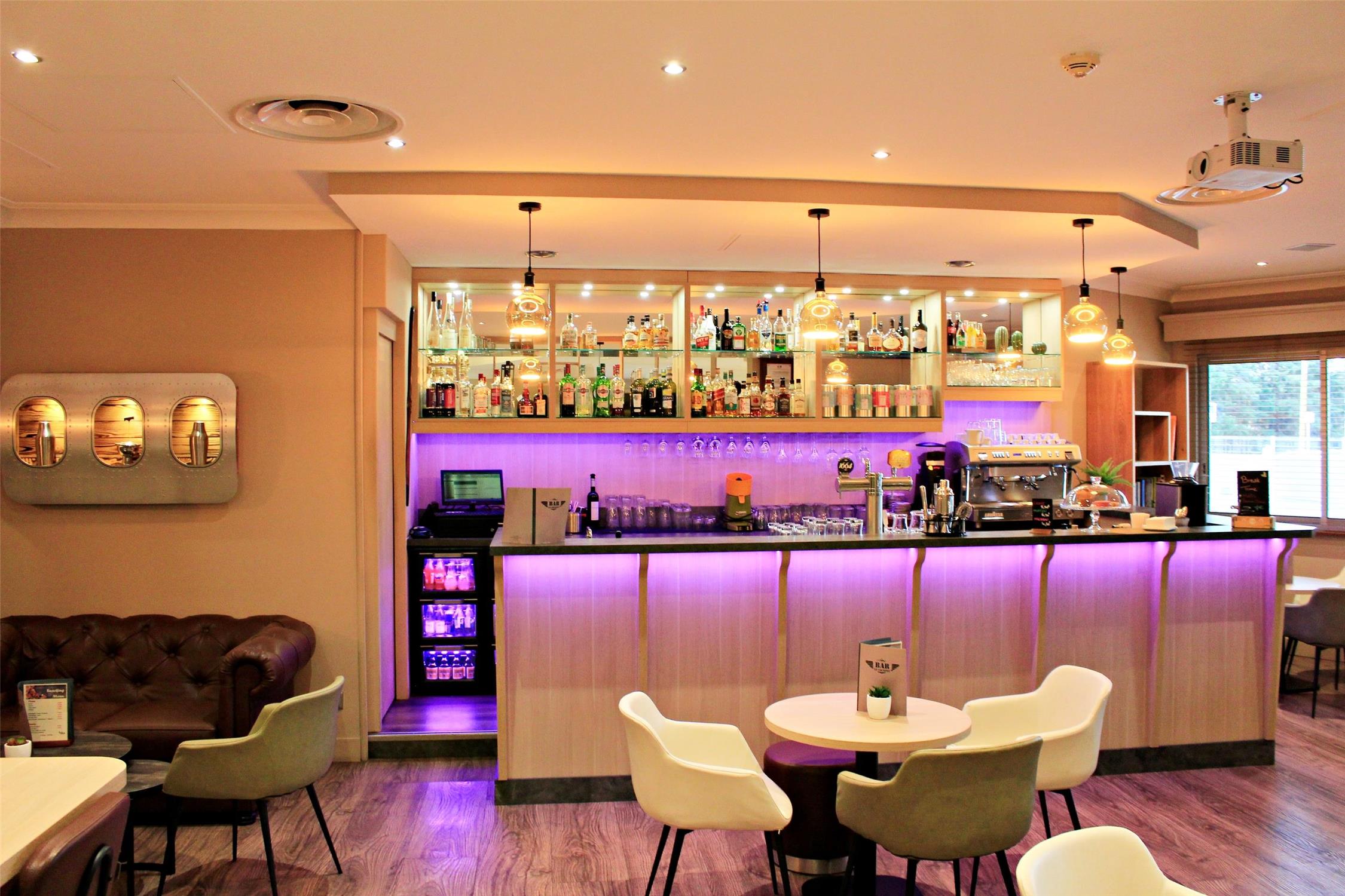 Best Western Marseille Aeroport 47/59