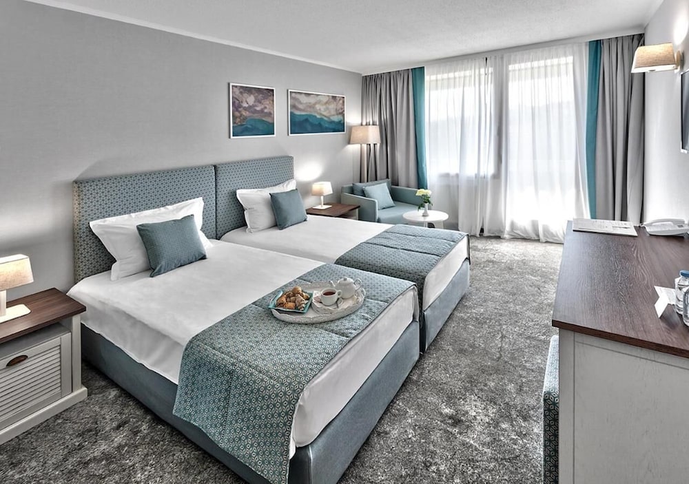Interhotel Sandanski 10/48