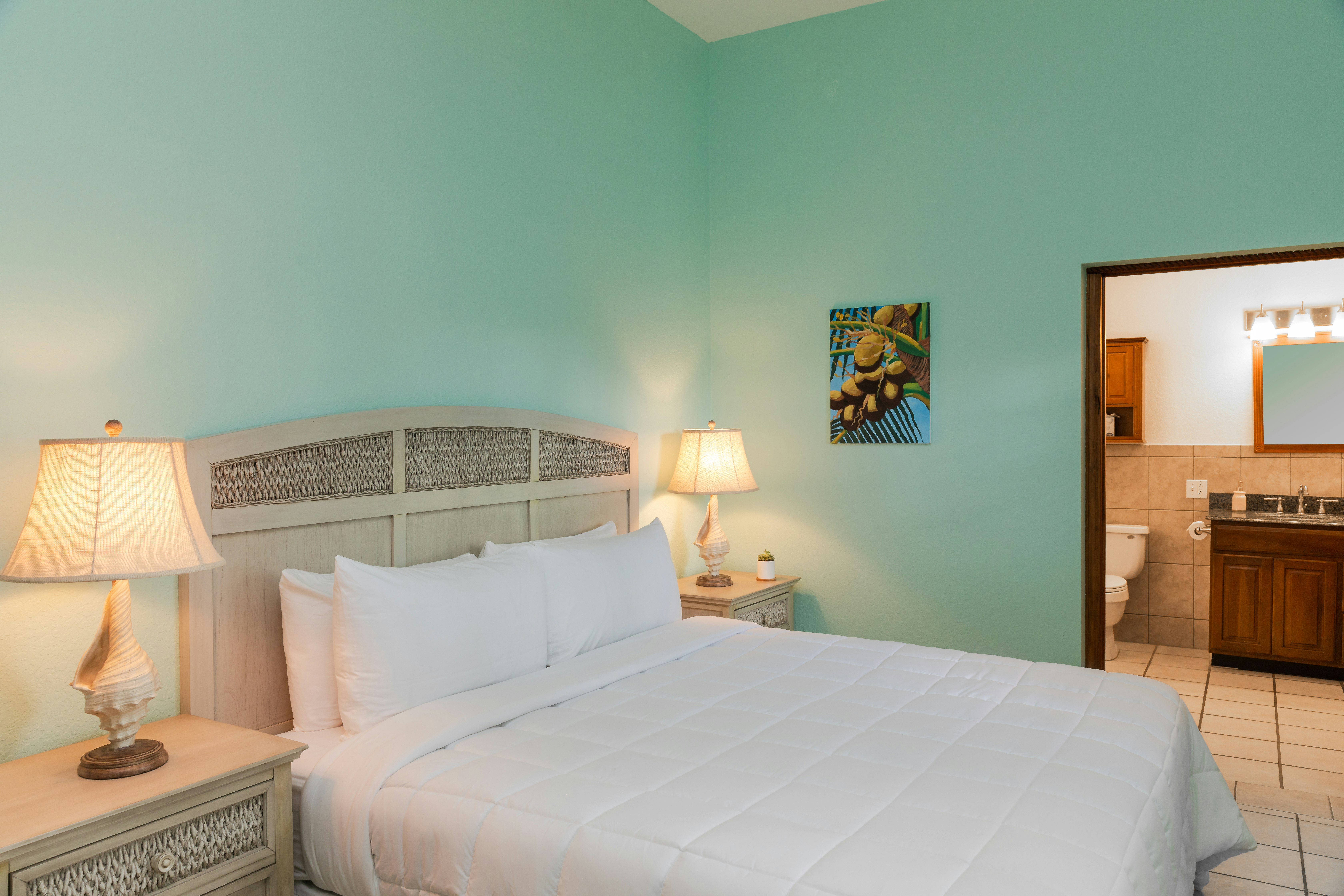 Grassy Flats Resort & Beach Club (ex Casa Del Sol Beach Resort) 4/42