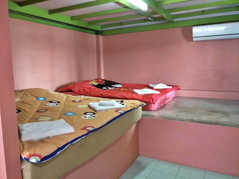 Golden Dragon Resort Kanchanaburi (ex Srisook Resort) 23/50