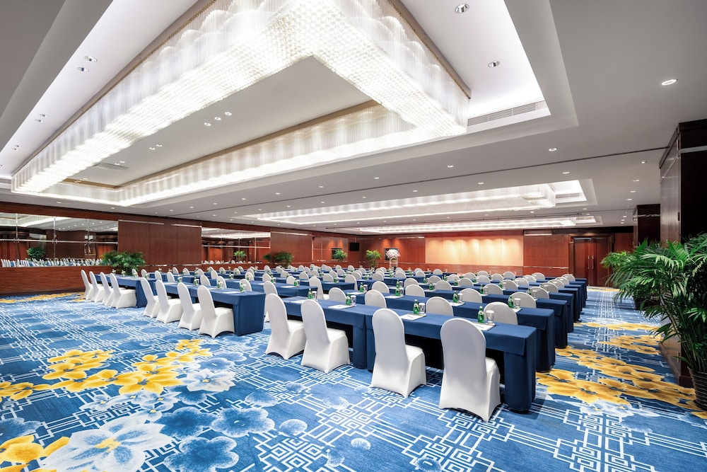 Peace Hotel Beijing(ex Novotel Peace Hotel Beijing) 64/71