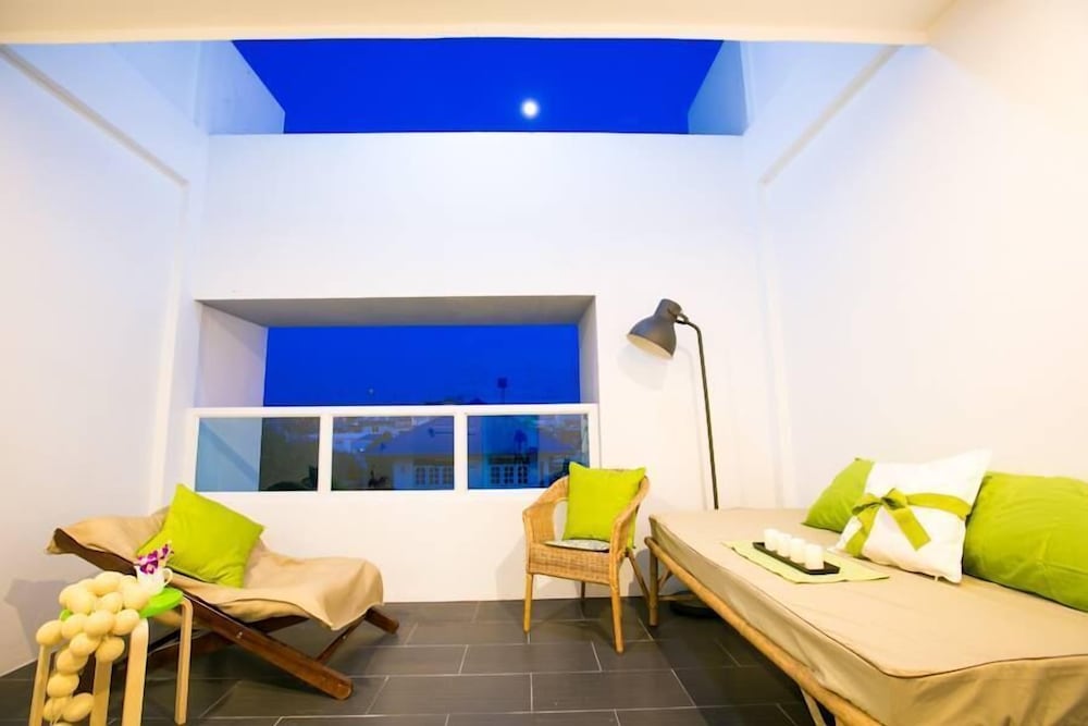 White Monkey Guesthouse 34/56