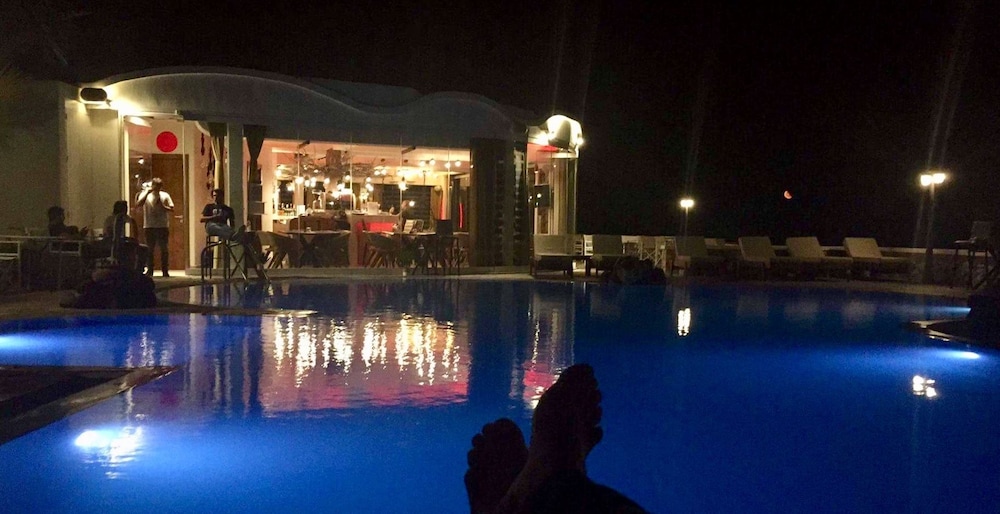 Villa Manos 4/52