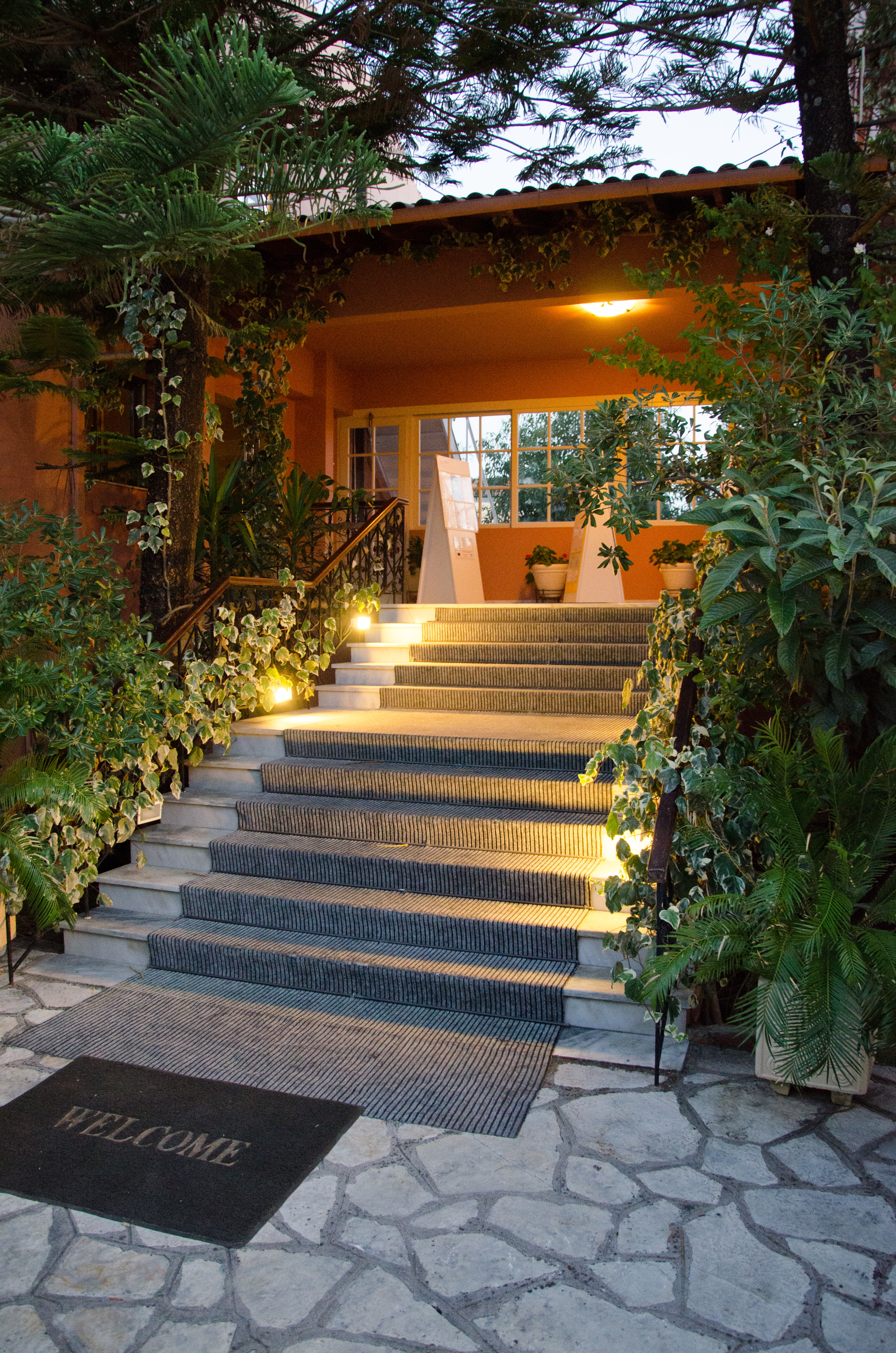 Athos Hotel 25/31