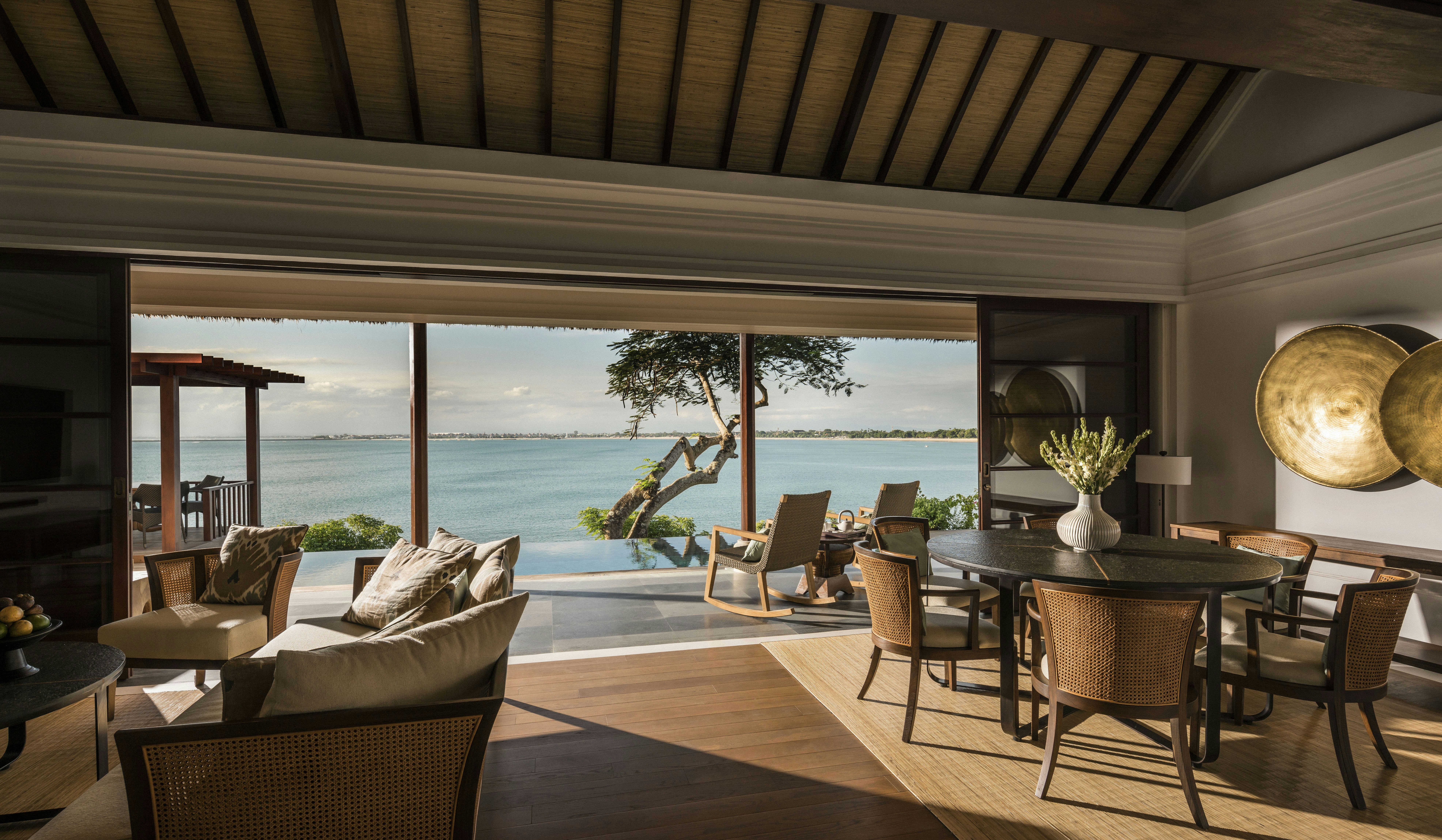 2 Bedrooms, Ocean Villa, Premier, King and Twin Beds