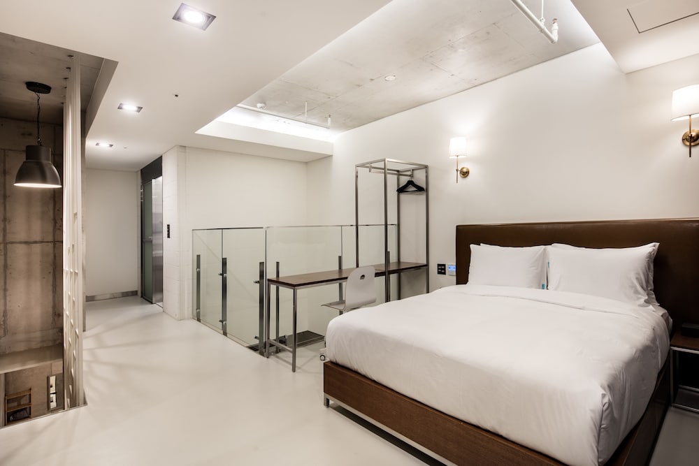 Snob Boutique Hotel Jeju 10/50