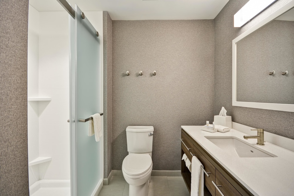 Home2 Suites By Hilton Queensbury Glens Falls 11/53