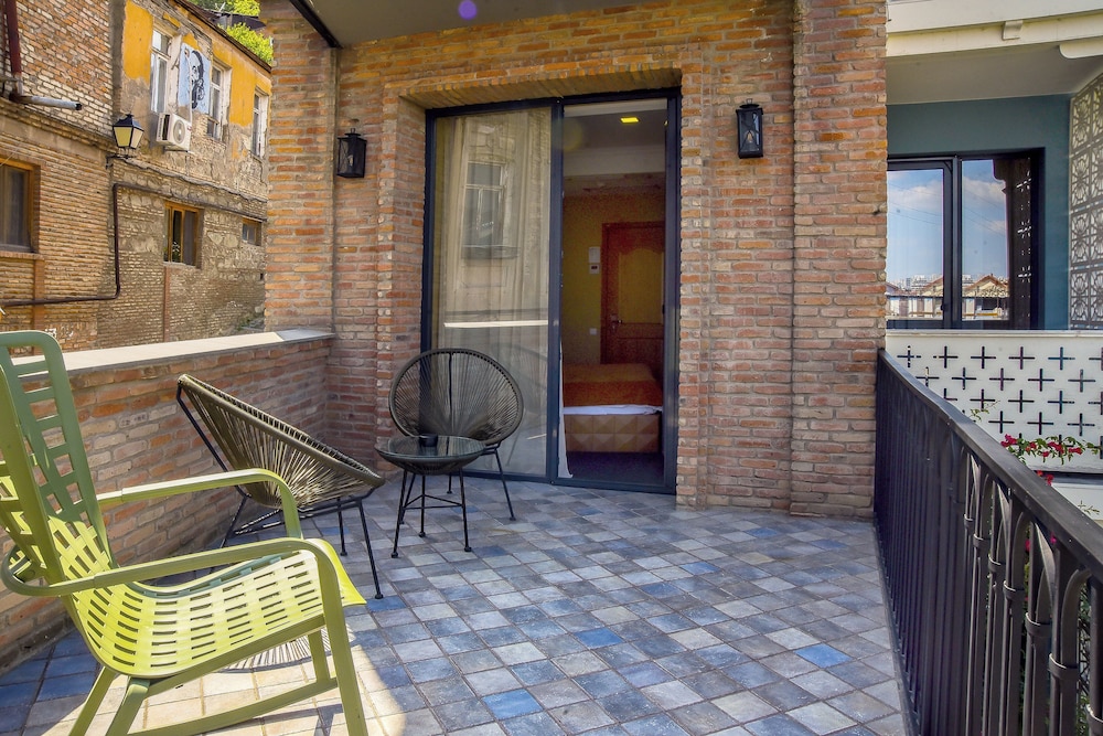 Amante Narikala Boutique Hotel 67/68