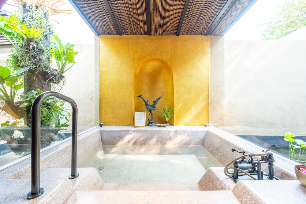 Lobby at Paradee Resort, RAYONG