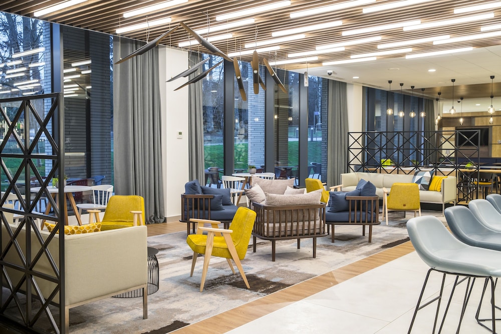 Courtyard By Marriott Edinburgh West 38/55