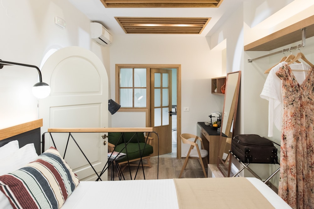 Harismari Cozy Hotel 18/50