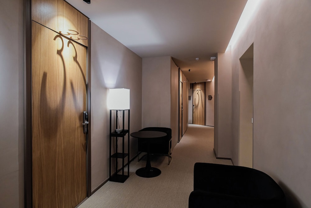 163 Boutique Hotel 23/50