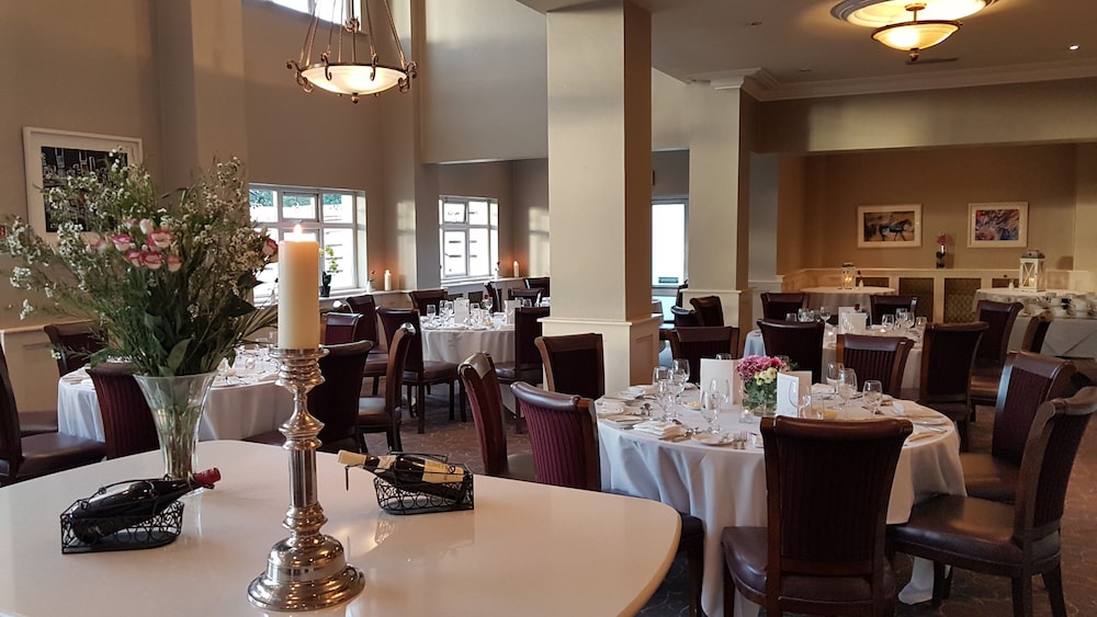 Ashdown Park Hotel 29/34