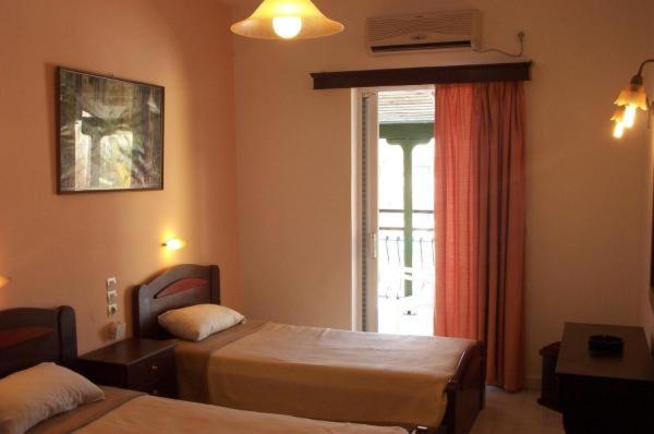 Room, Single