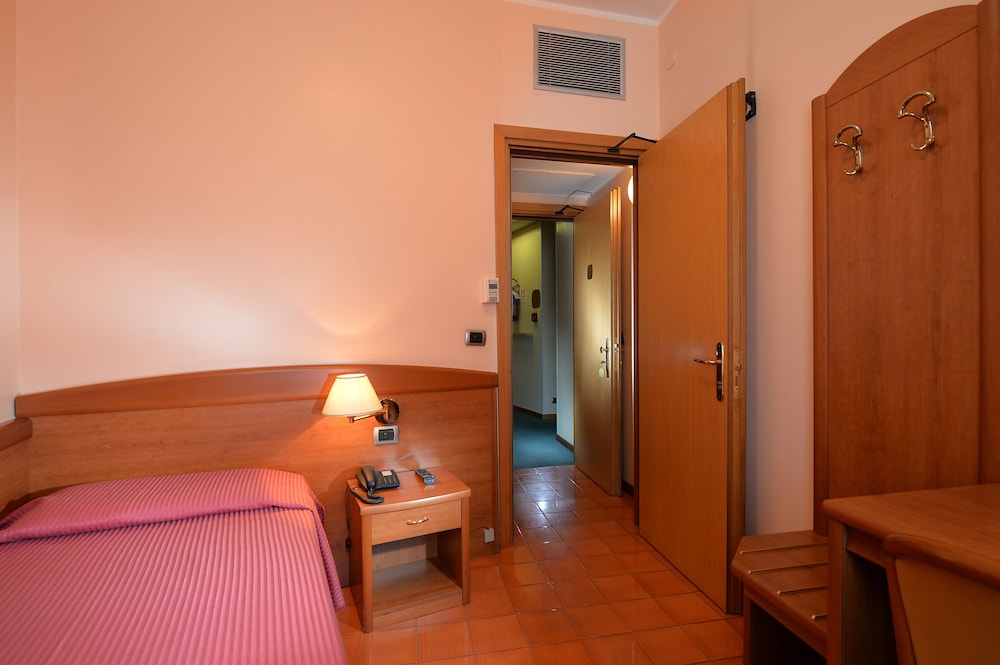 Hotel Siena 24/48