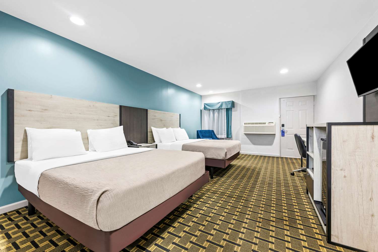 Room, 2 Queen Beds