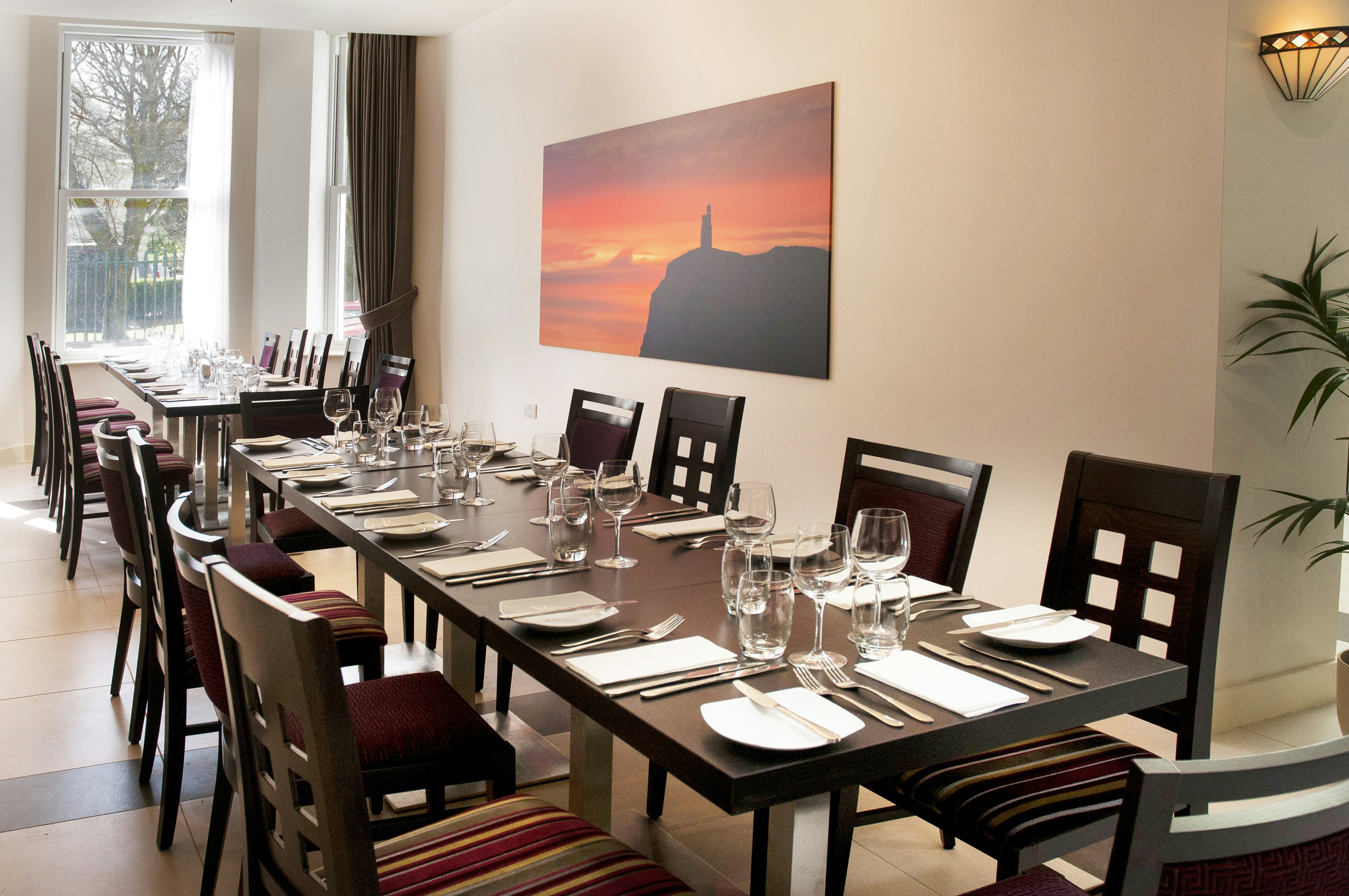 Mannin Hotel 8/9