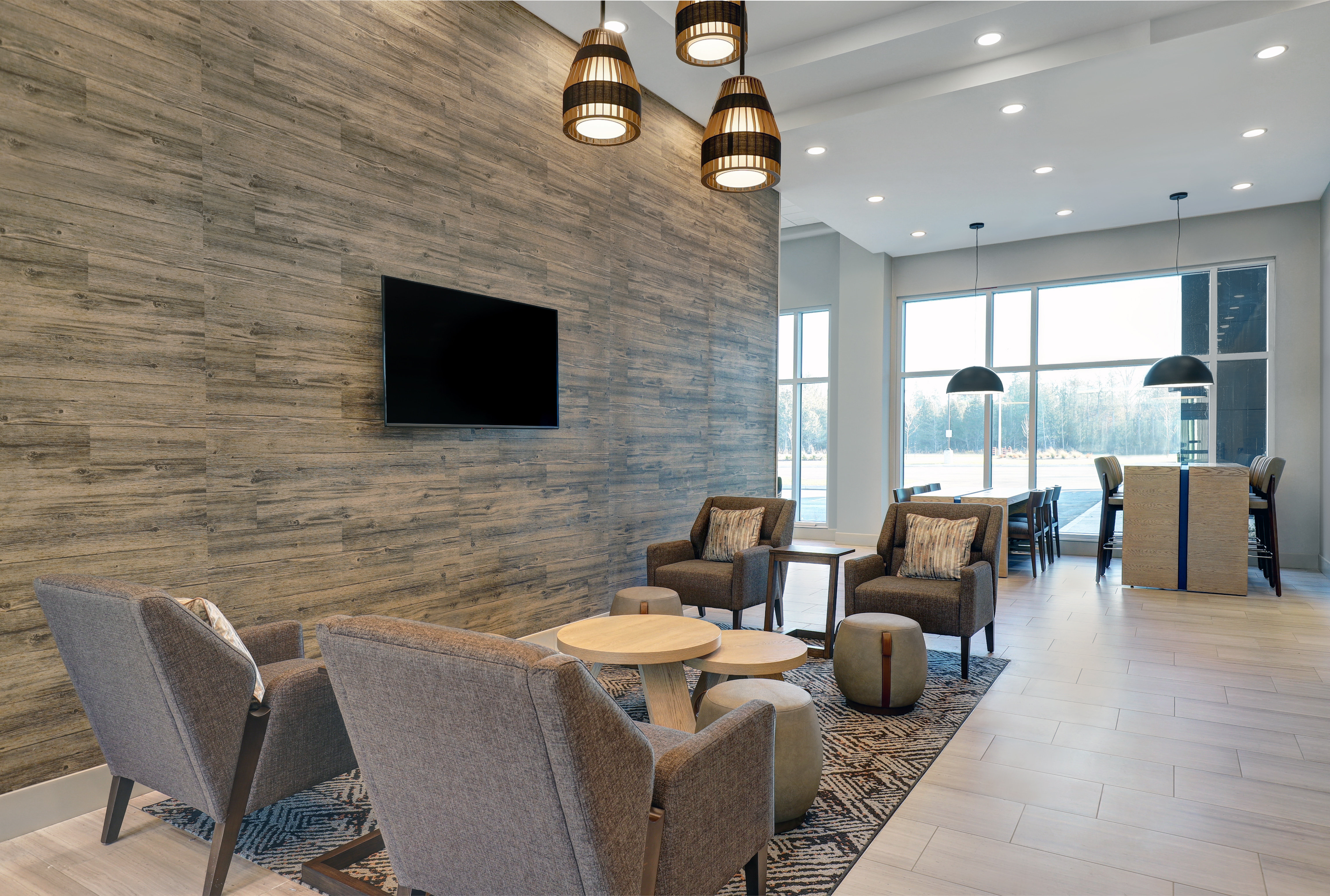 Candlewood Suites Kingston West 55/62