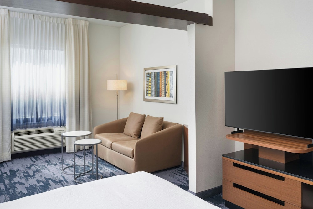 Fairfield Inn Suites Delray Beach I 95 29/50