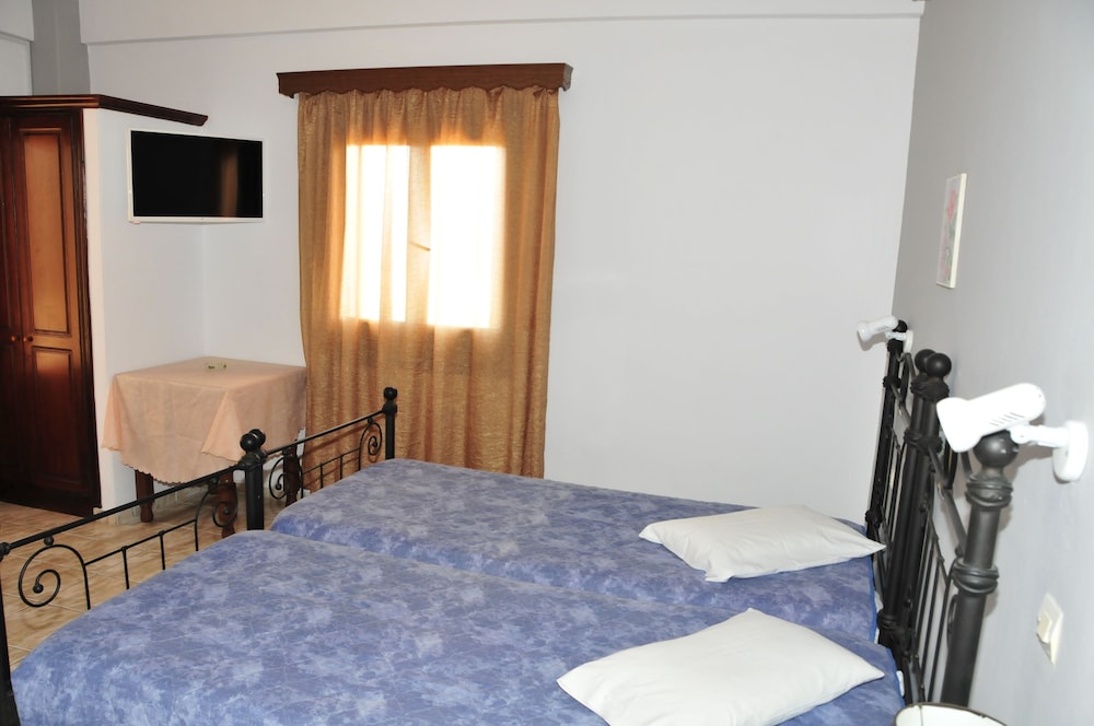 Anessis Santorini 24/47
