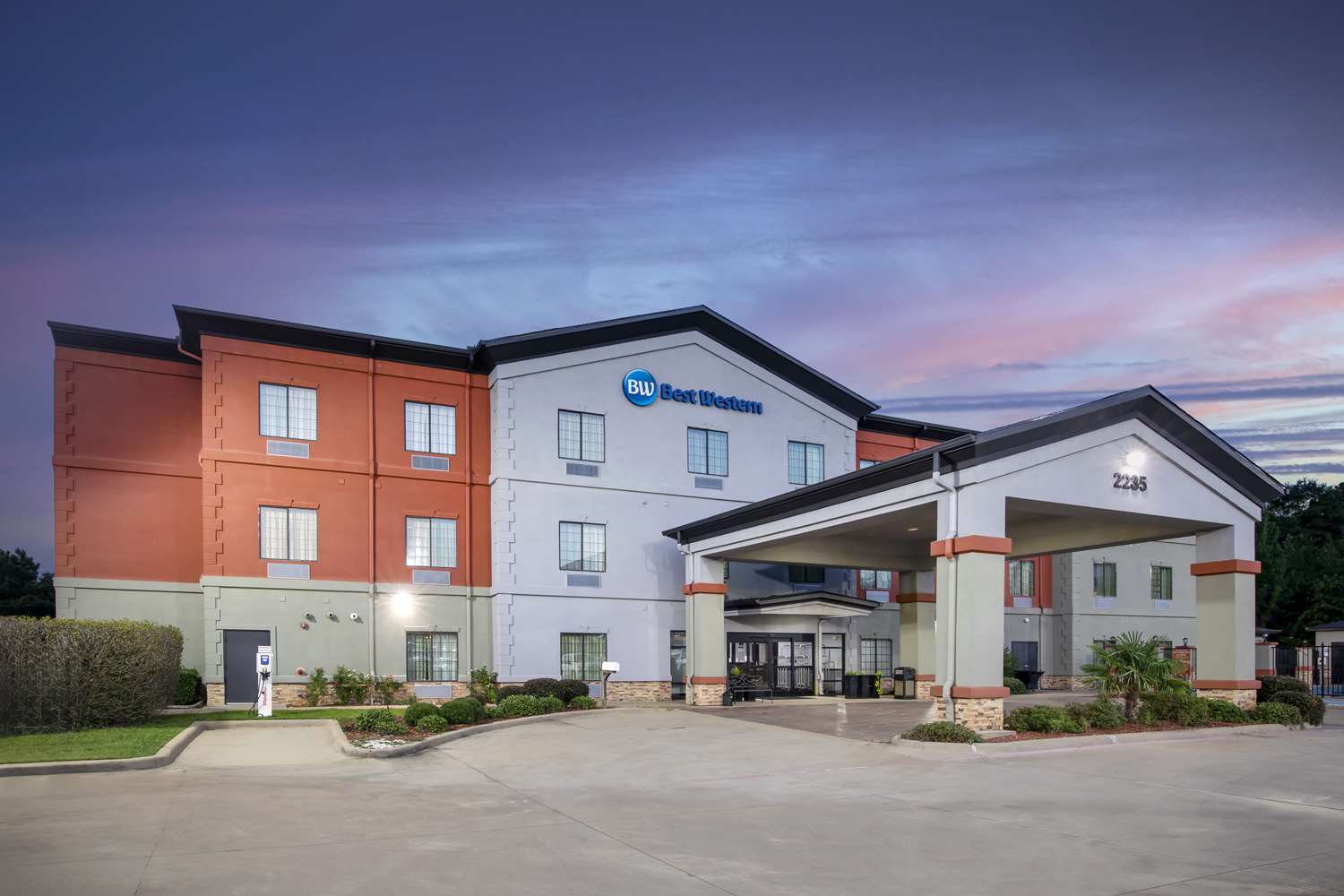 Best Western Carthage Inn & Suites 1/13