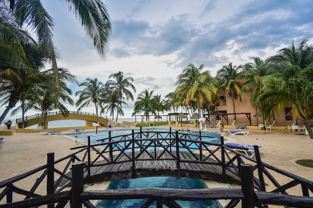 Reef Yucatan All Inclusive Hotel and Convention Center 37/50