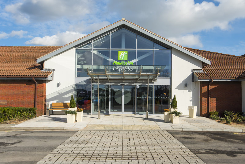 Holiday Inn Express Portsmouth North 6/52