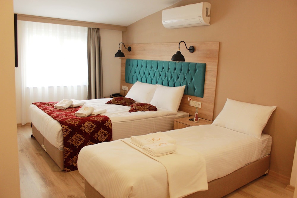 The Laila Hotel 17/54