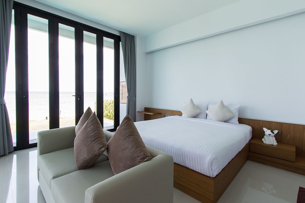 Sunshine Paradise Resort 30/65