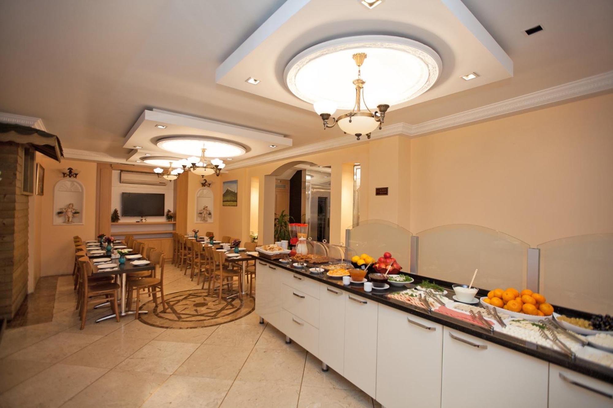 BULVAR HOTEL 37/50