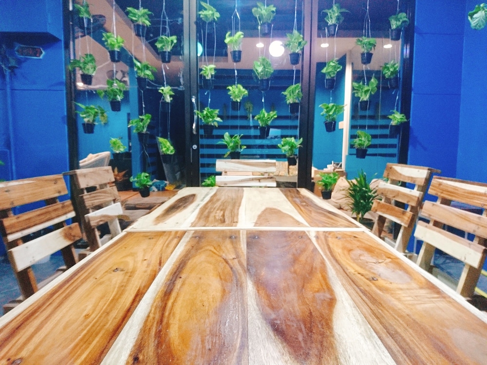 BGW Phuket - Hostel 51/53