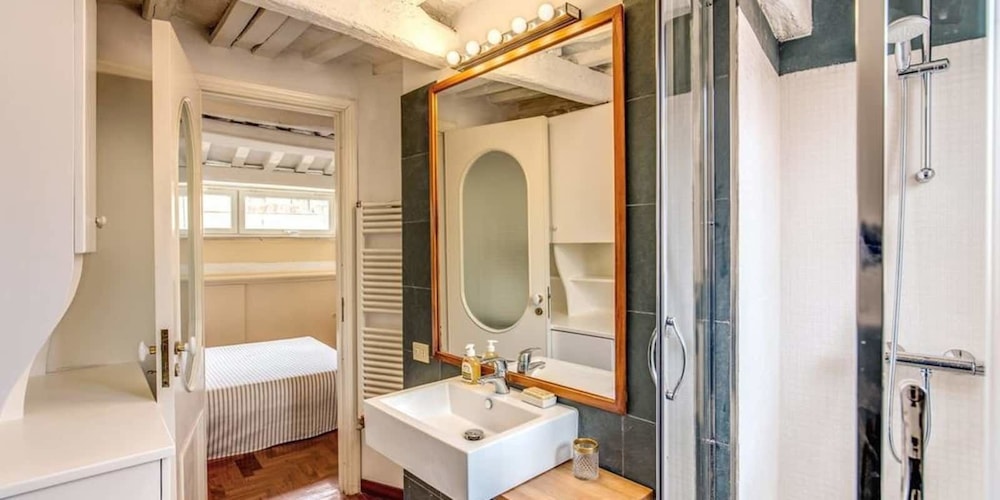 Trastevere Attic with private terrace 16/19