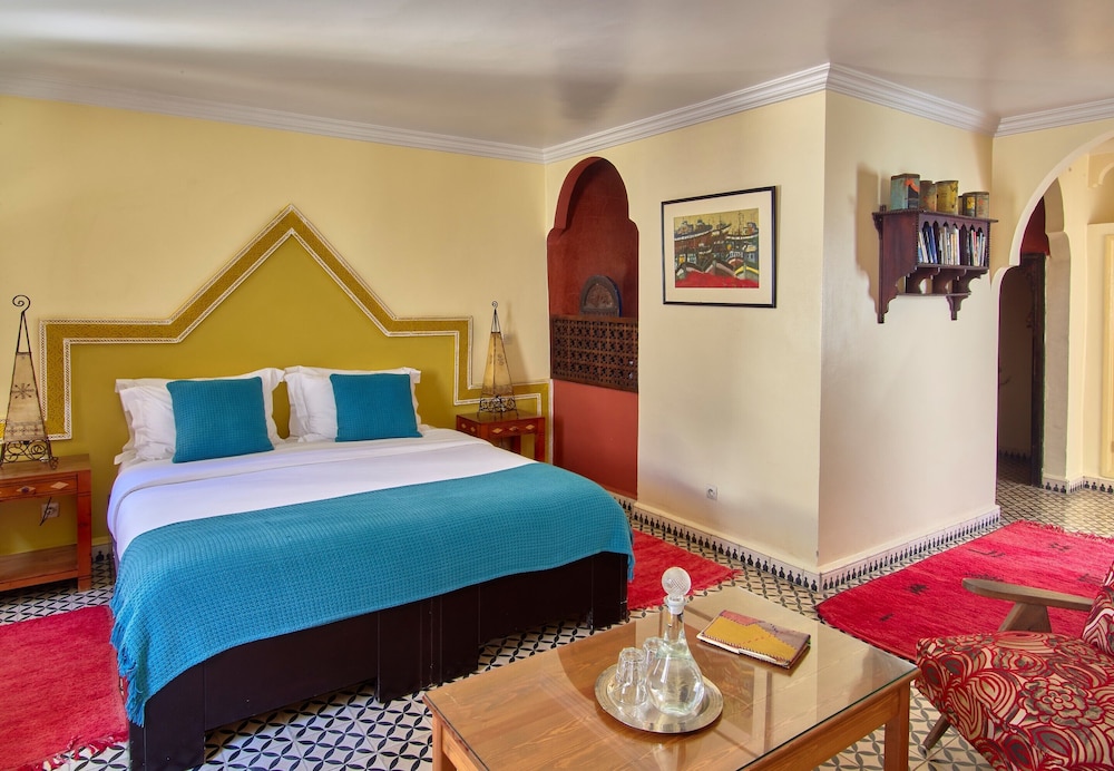 Riad Watier 12/72