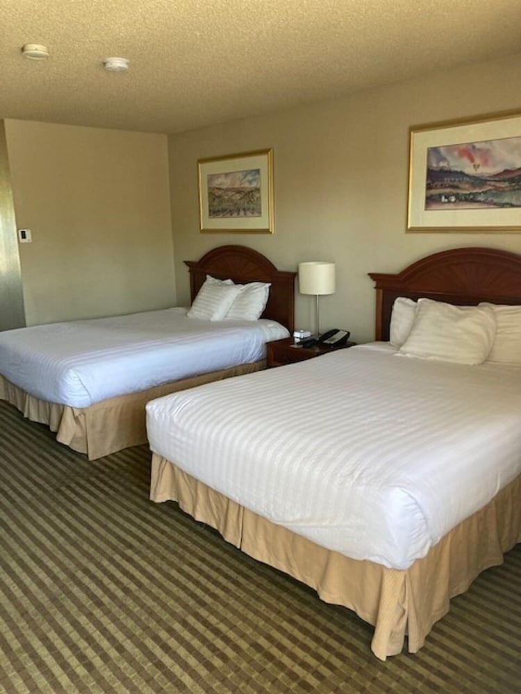 GoodSpring Motel 14/37