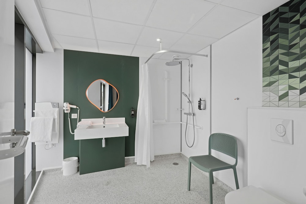 ibis Styles Bezons Paris La Defense 53/59