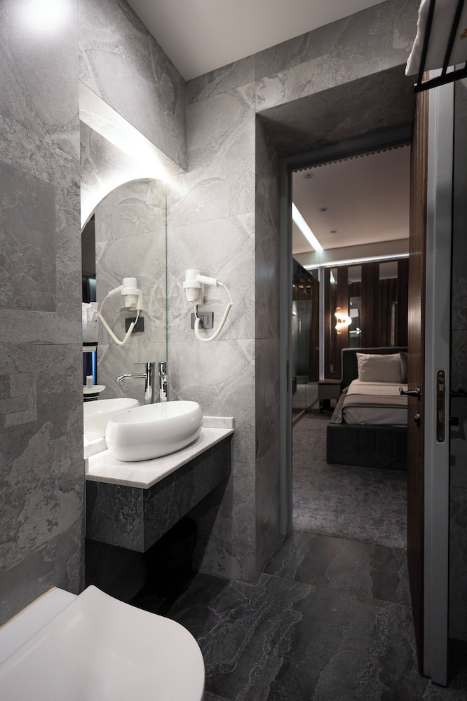 Merida Hotel Baku 46/49