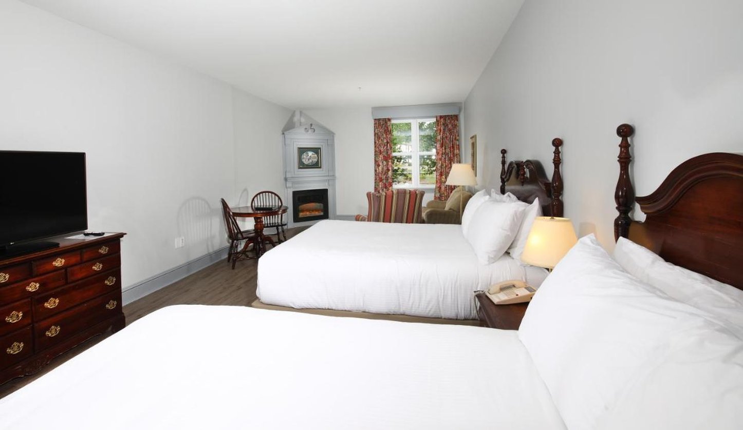 Loyalist Country Inn A Lakeview Resort 12/45