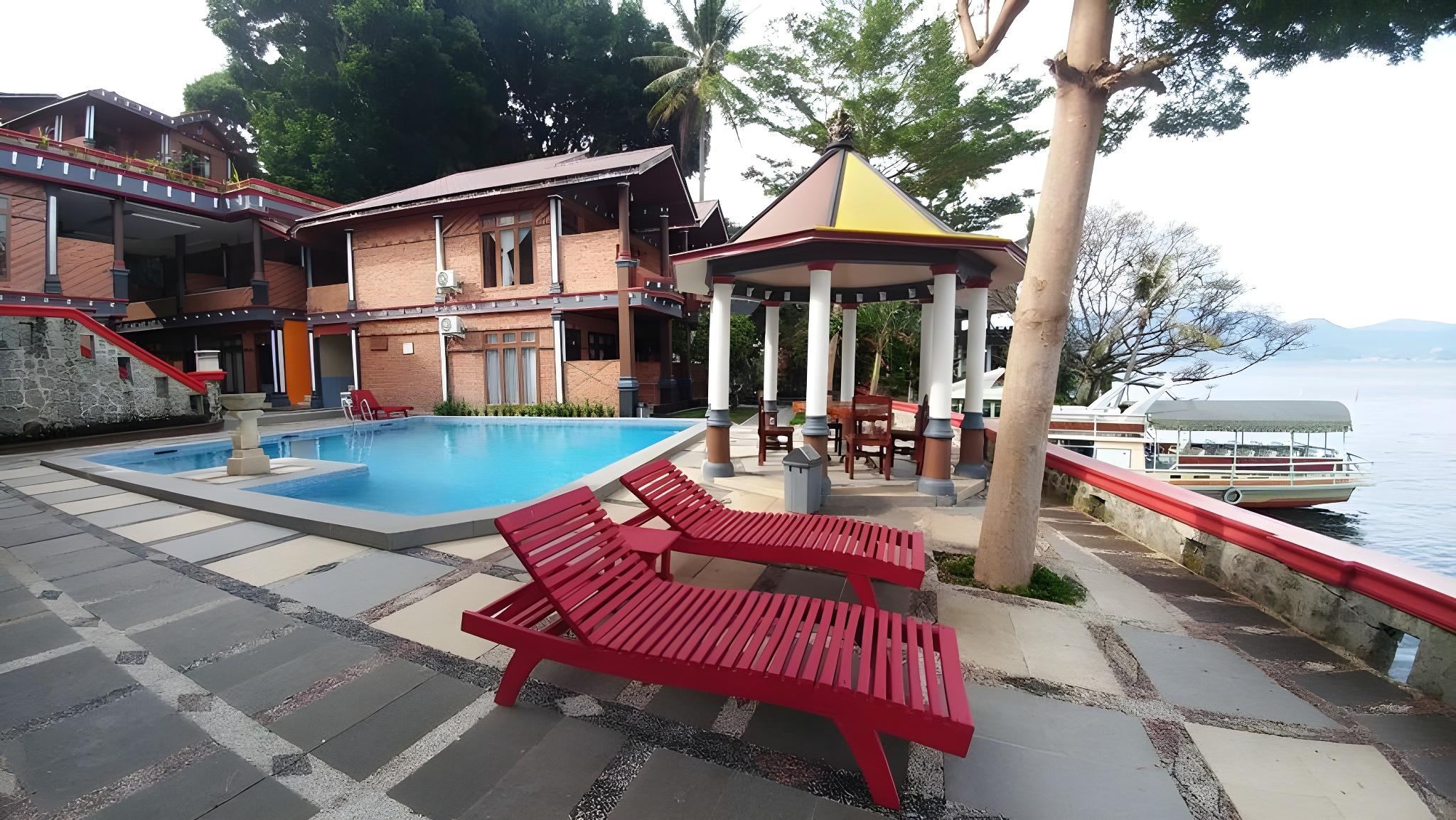 Samosir Villa Resort 3/17