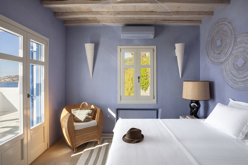 Agios Lazaros Resort 3/50
