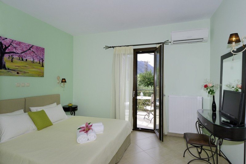 Studio, Sea View