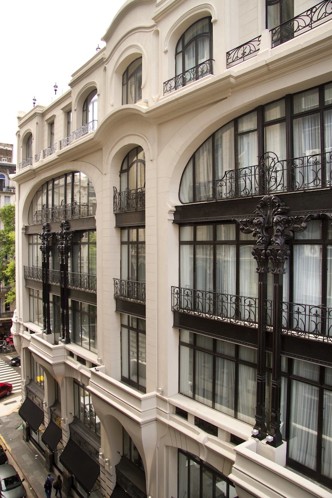 Tango de Mayo Hotel 3/58