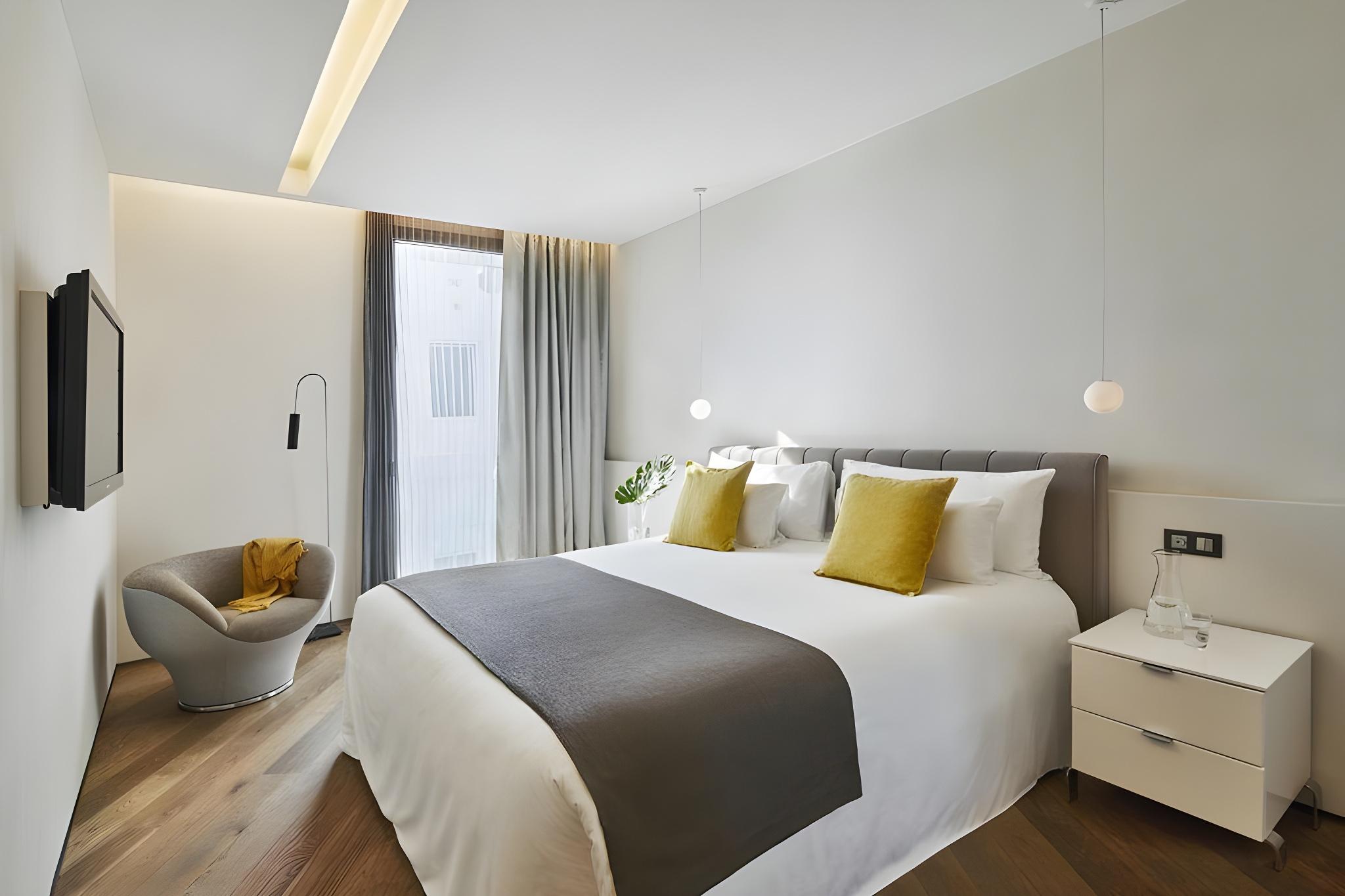 Essential, Queen and Twin Beds